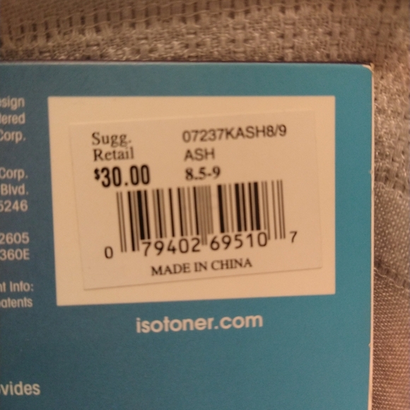 Isotoner Women's Slippers Large 8.5-9 Gray - Picture 3 of 7